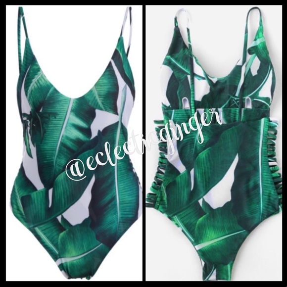 Green & white banana leaf pattern one piece - Picture 6 of 8